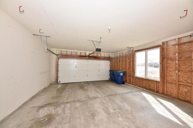 1014 Algoma DRIVE, Port Washington, WI 53074