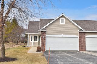 1014 Algoma DRIVE, Port Washington, WI 53074