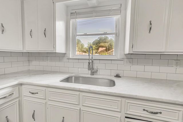 403 W 4th Street, North Little Rock, AR 72114