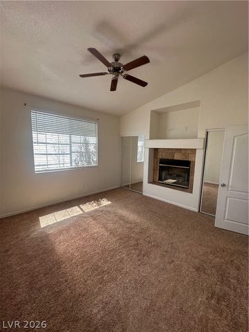 10237 KING HENRY Avenue 201, Las Vegas, NV 89144