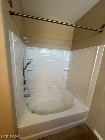 10237 KING HENRY Avenue 201, Las Vegas, NV 89144