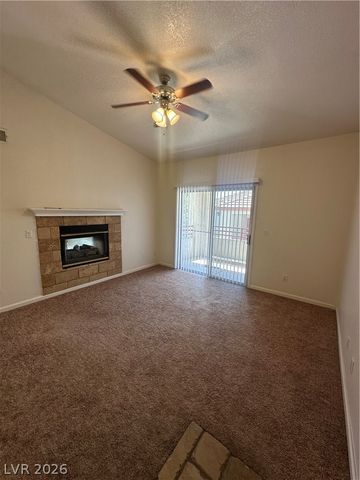10237 KING HENRY Avenue 201, Las Vegas, NV 89144