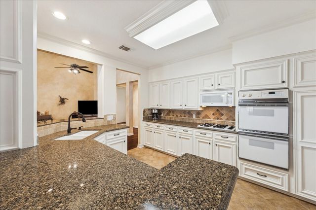 2531 Lazy Bend Street, Pearland, TX 77581