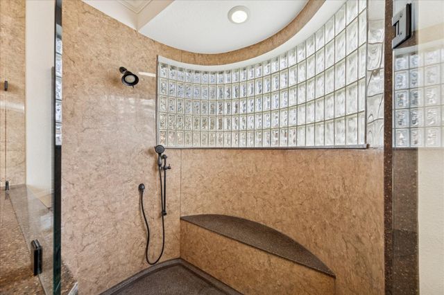 2531 Lazy Bend Street, Pearland, TX 77581