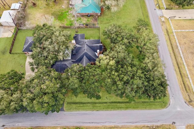 2531 Lazy Bend Street, Pearland, TX 77581