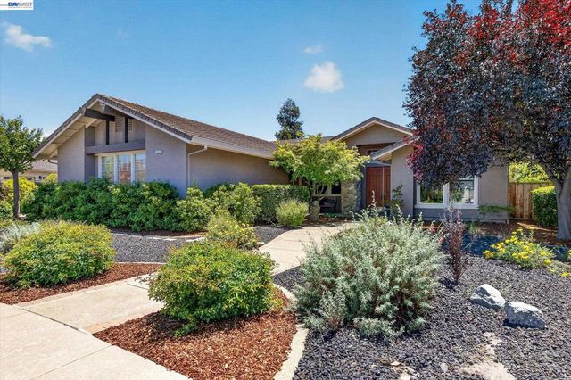 285 S Sea Way, Livermore, CA 94550
