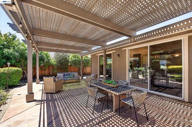 285 S Sea Way, Livermore, CA 94550