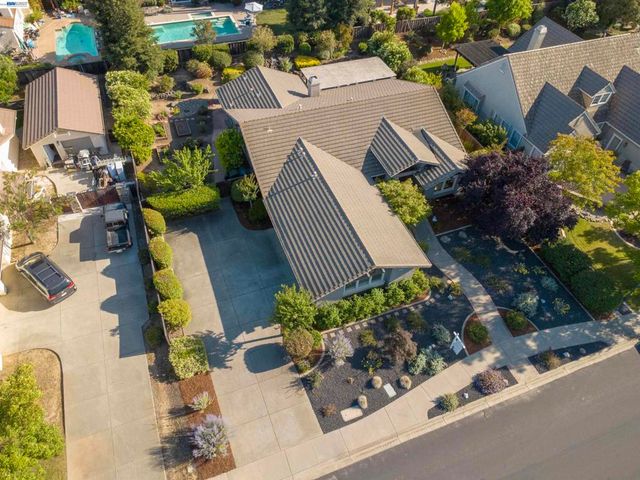 285 S Sea Way, Livermore, CA 94550