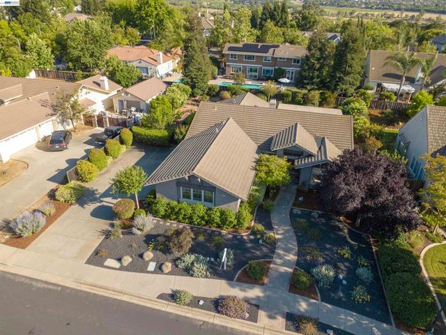 285 S Sea Way, Livermore, CA 94550