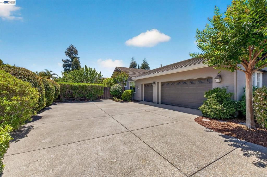 Image 50 of property listing at 285 S Sea Way, Livermore, CA 94550