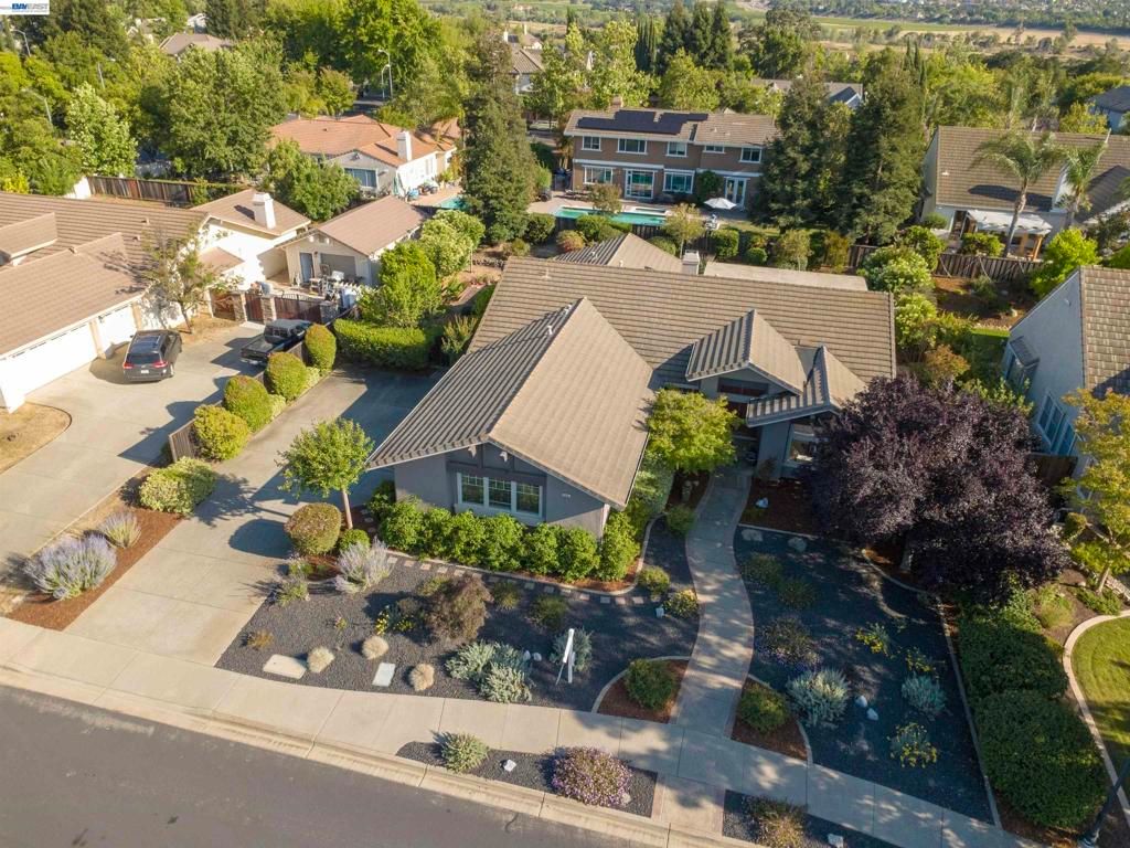 Image 53 of property listing at 285 S Sea Way, Livermore, CA 94550