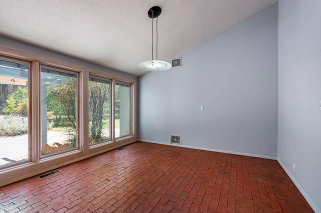 1020 Cuatro Cerros Trail SE, Albuquerque, NM 87123