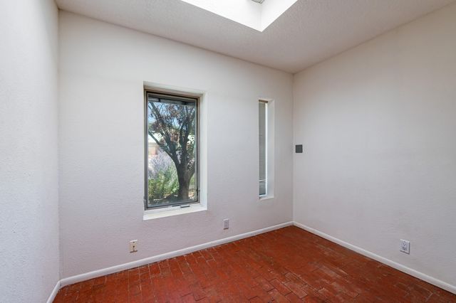 1020 Cuatro Cerros Trail SE, Albuquerque, NM 87123