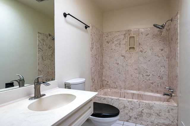 1020 Cuatro Cerros Trail SE, Albuquerque, NM 87123