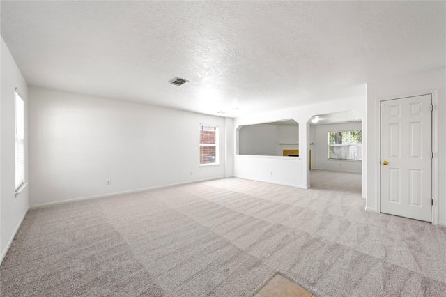 5019 Woodland Meadows Lane, Humble, TX 77346