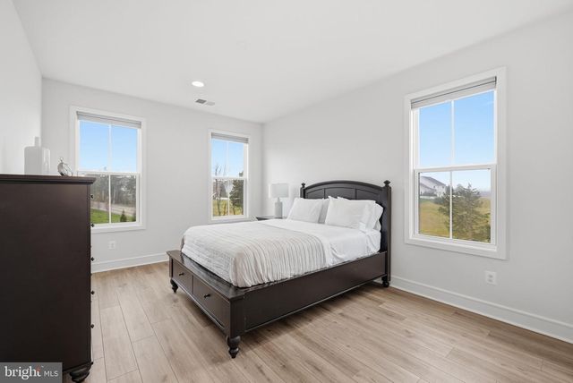 41490 BEDFORD FALLS CT, Aldie, VA 20105