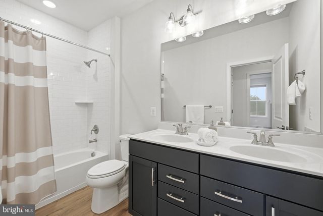 41490 BEDFORD FALLS CT, Aldie, VA 20105