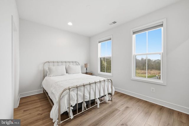 41490 BEDFORD FALLS CT, Aldie, VA 20105