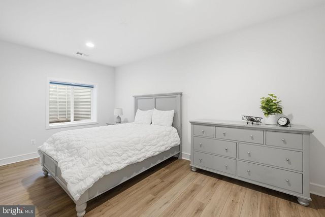 41490 BEDFORD FALLS CT, Aldie, VA 20105