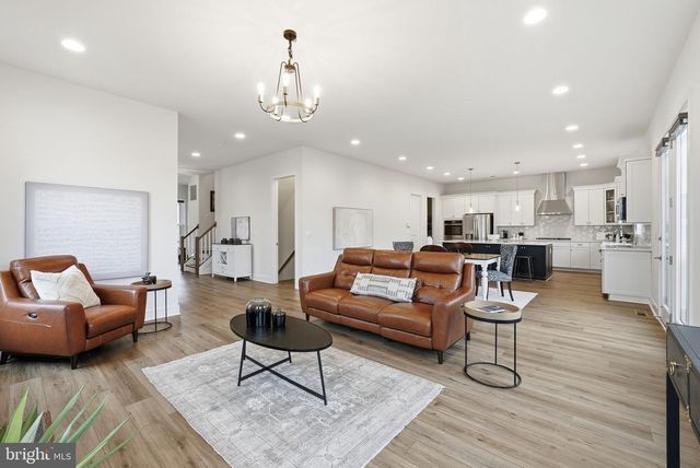 41490 BEDFORD FALLS CT, Aldie, VA 20105