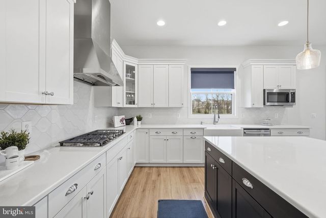 41490 BEDFORD FALLS CT, Aldie, VA 20105