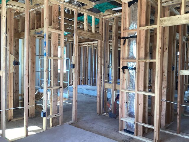 320 Leeland DR, Liberty Hill, TX 78642