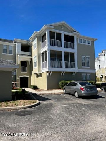 8290 GATE Parkway W 211, Jacksonville, FL 32216