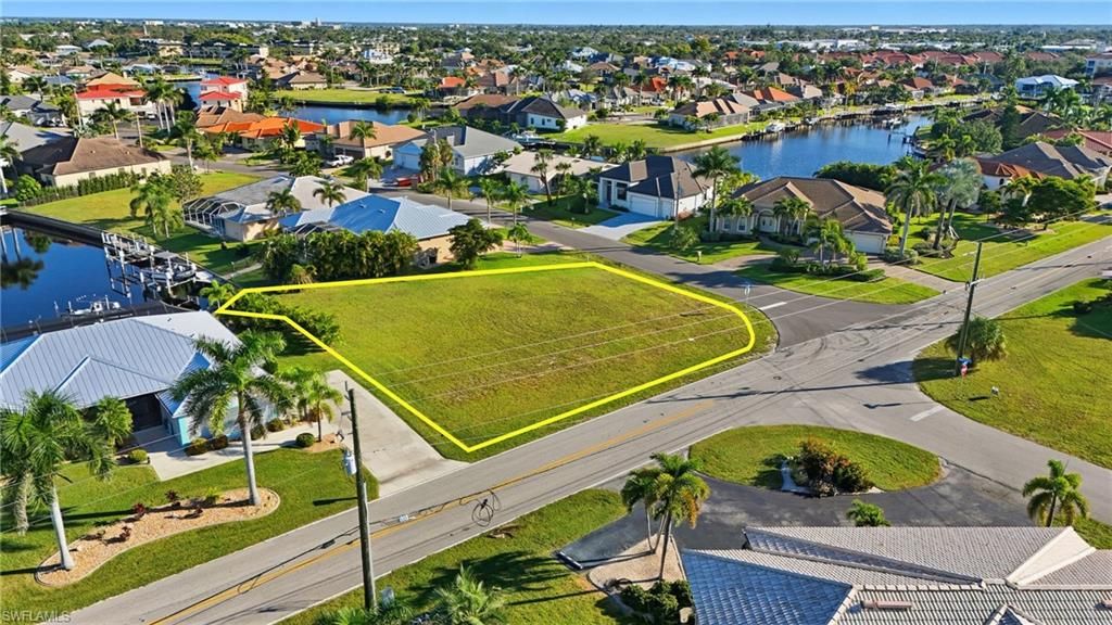 600 Via Tripoli, PUNTA GORDA, FL 33950 — photo 4