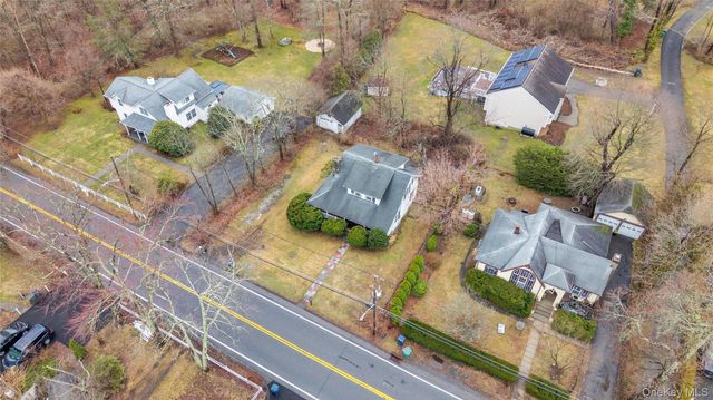 15 W Lake Boulevard, Mahopac, NY 10541