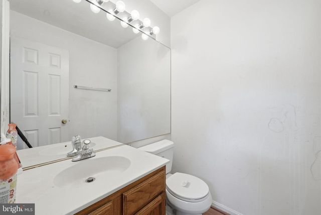 7800 REBEL WALK DR, Manassas, VA 20109