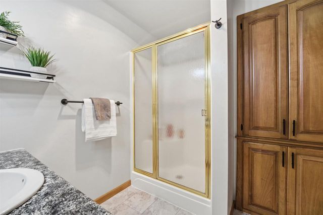 5696 GLENDALE AVENUE, Green Bay, WI 54313