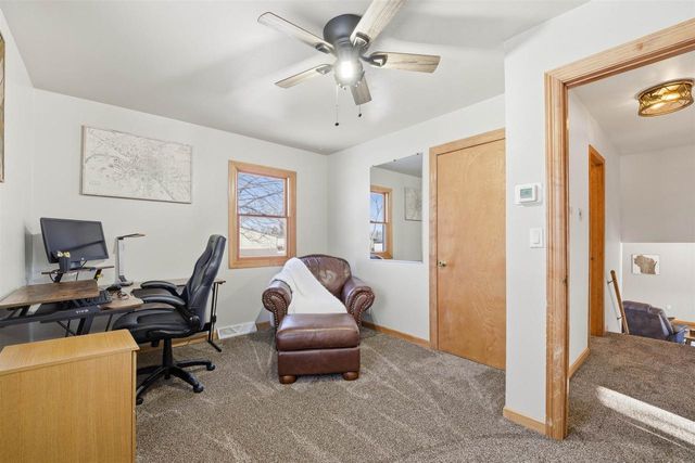 5696 GLENDALE AVENUE, Green Bay, WI 54313