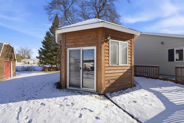 5696 GLENDALE AVENUE, Green Bay, WI 54313