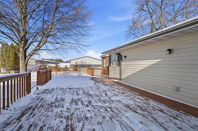 5696 GLENDALE AVENUE, Green Bay, WI 54313