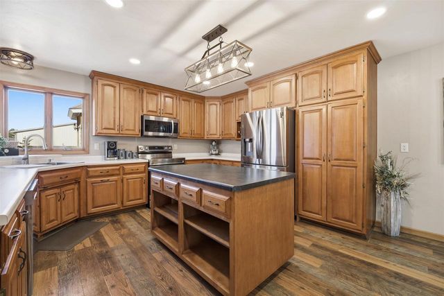 5696 GLENDALE AVENUE, Green Bay, WI 54313