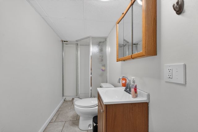 4 Old Homestead Rd, Methuen, MA 01844