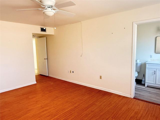 713 THUNDERBIRD AVENUE, Sun City Center, FL 33573