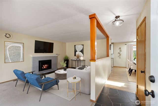 1413 Lindberg Place, Bremerton, WA 98310