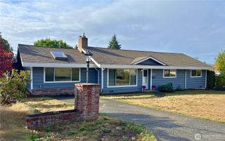 1413 Lindberg Place, Bremerton, WA 98310