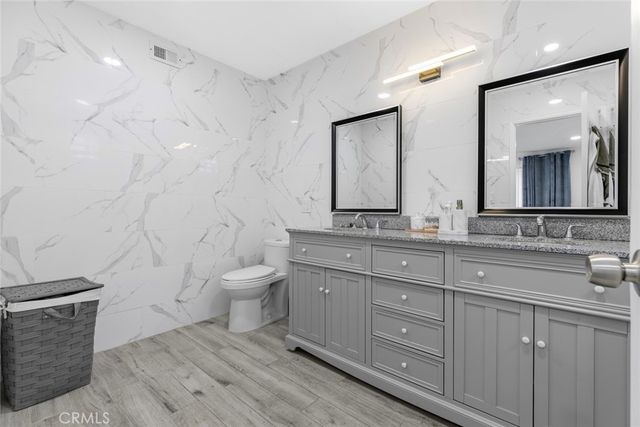8801 Cedros Avenue 7, Panorama City, CA 91402