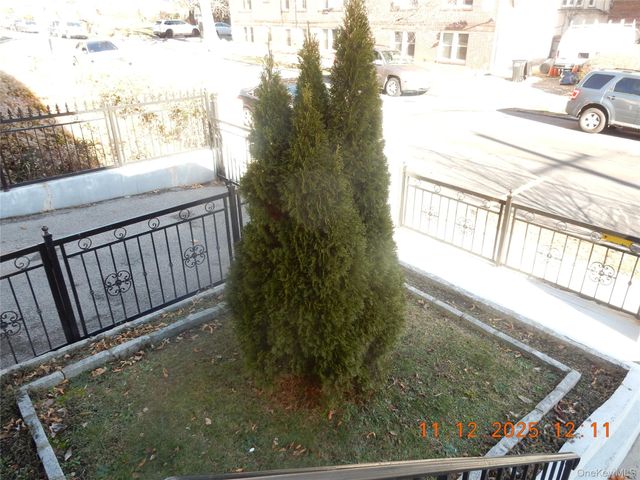 312 S 2nd Avenue, Mount Vernon, NY 10550