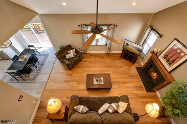 114 BRANDON CT, Branchburg Twp., NJ 08853