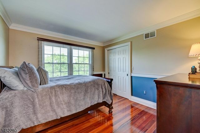 114 BRANDON CT, Branchburg Twp., NJ 08853