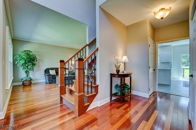 114 BRANDON CT, Branchburg Twp., NJ 08853