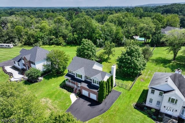 114 BRANDON CT, Branchburg Twp., NJ 08853