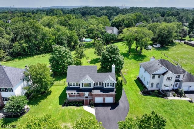 114 BRANDON CT, Branchburg Twp., NJ 08853