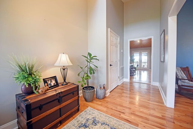 135 W Longview Drive, Blairsville, GA 30512