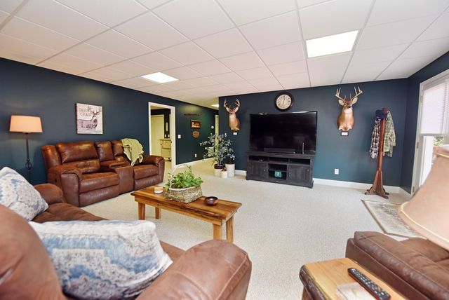 135 W Longview Drive, Blairsville, GA 30512