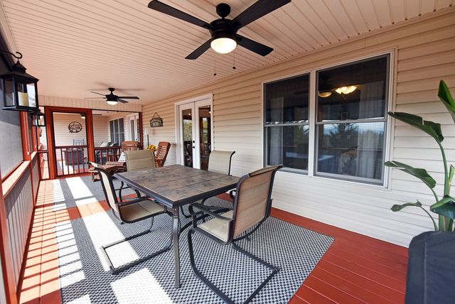 135 W Longview Drive, Blairsville, GA 30512