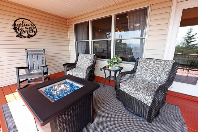 135 W Longview Drive, Blairsville, GA 30512